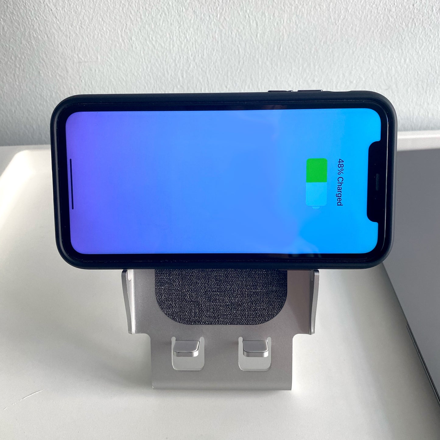 Wireless Charging Metal Mobile Phone Stand
