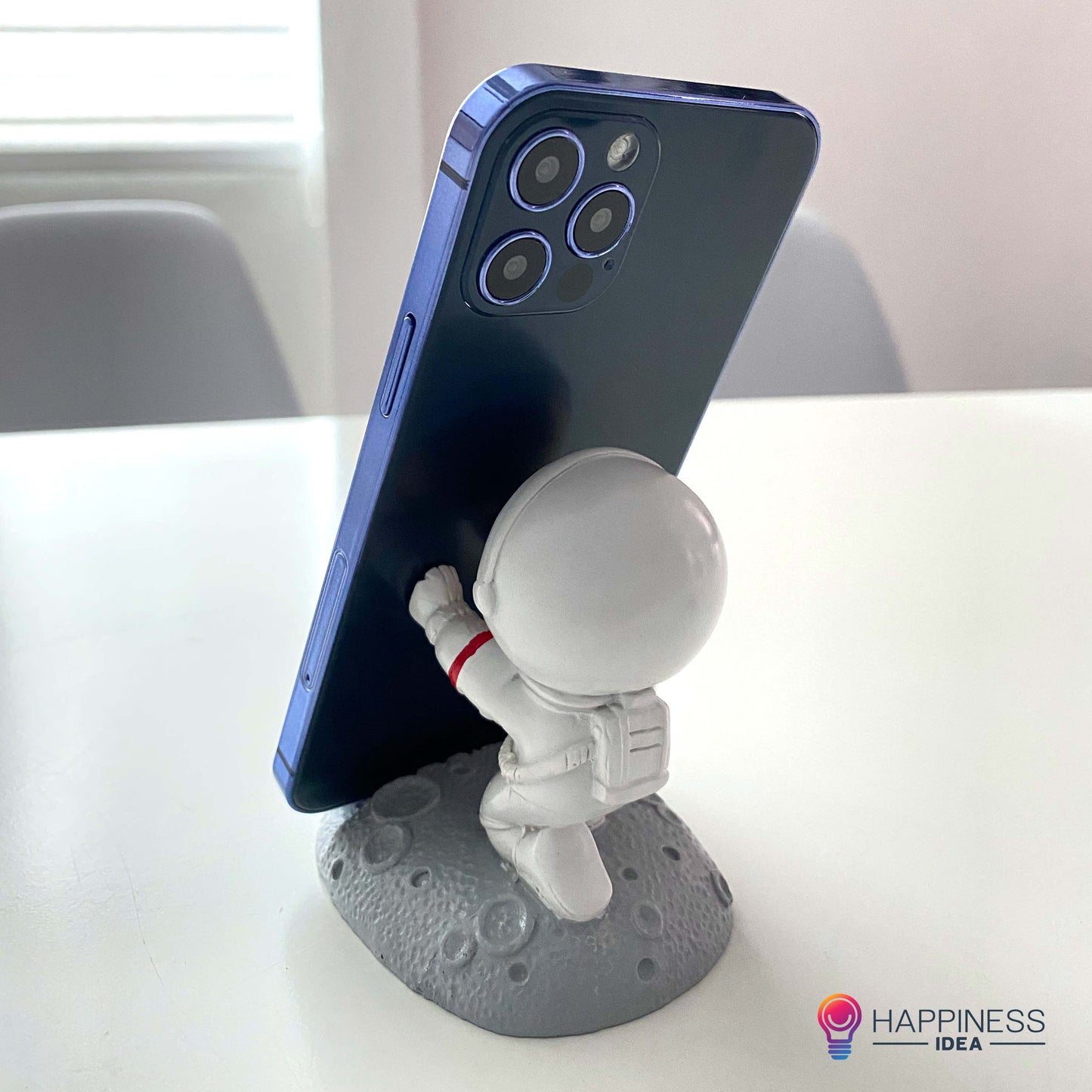 Little Astronaut Mobile Phone Stand