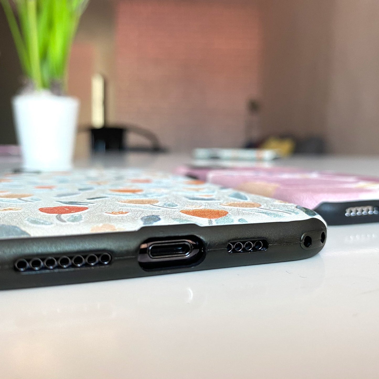 Flower Design Embossed Case for iPhone - Happiness Idea