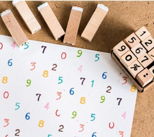 Mini Numbers Wooden Stamps - Happiness Idea
