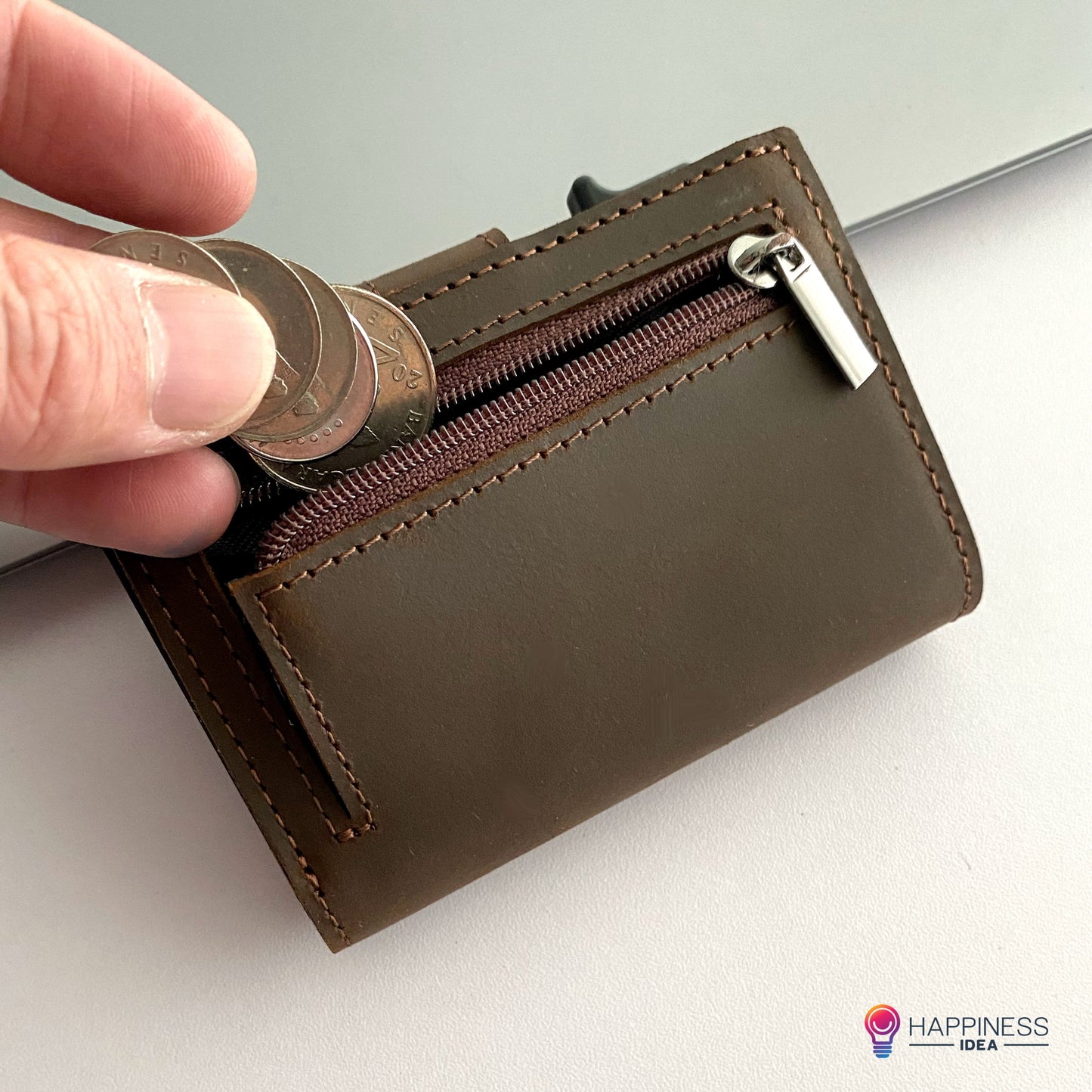 EasyWallet - Personalised Leather Smart Wallet